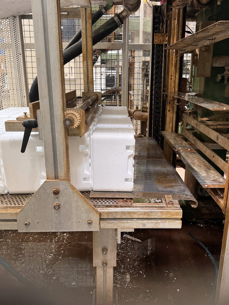 Boîtes EPS issues de notre propre production : de la bille de polystyrène à la caisse isotherme
